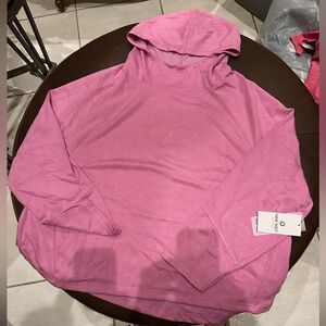 NWT NINE WEST WOMAN’S PULLOVER HOODIE SWEATSHIRT WITH POCKET PINK